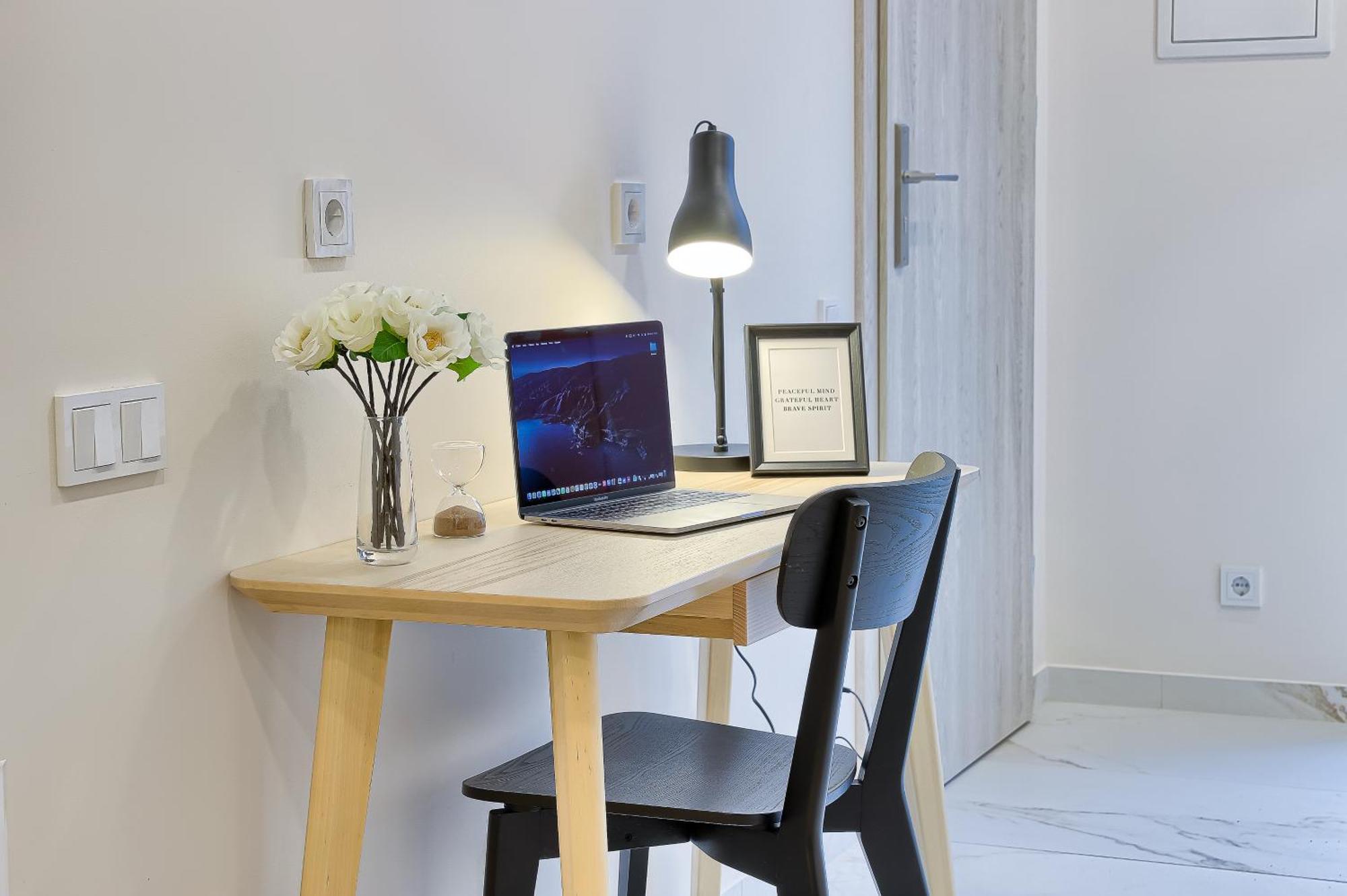 Business-Class Apartments 1 X Free Parking X Self Check In 24X7 Βίλνιους Εξωτερικό φωτογραφία